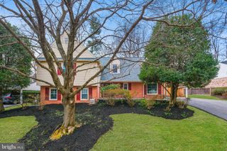 1392 KERSEY LN, Potomac, MD 20854