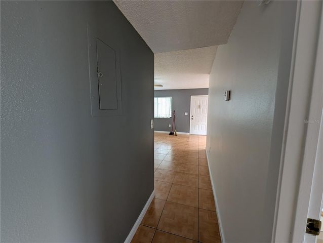 2439 OAK PARK WAY 217, Orlando, FL 32822