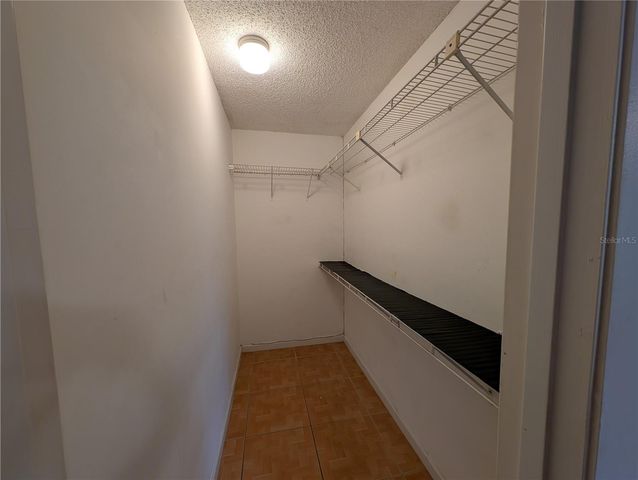 2439 OAK PARK WAY 217, Orlando, FL 32822