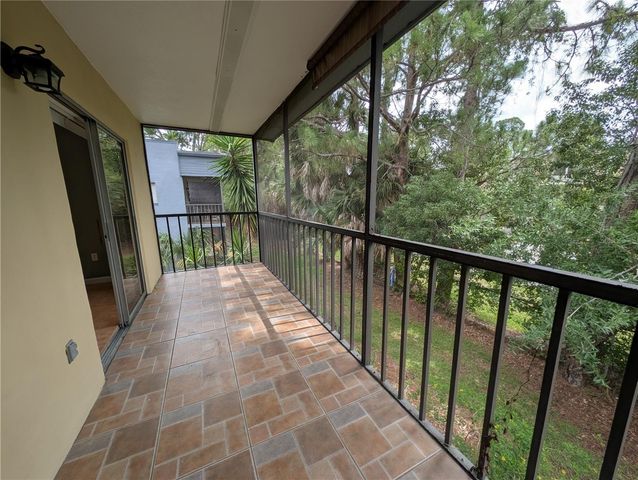 2439 OAK PARK WAY 217, Orlando, FL 32822