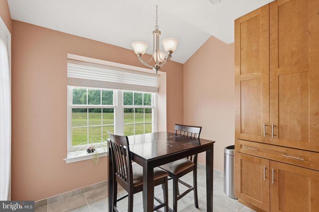 65 CYPRESS PL, Newtown, PA 18940