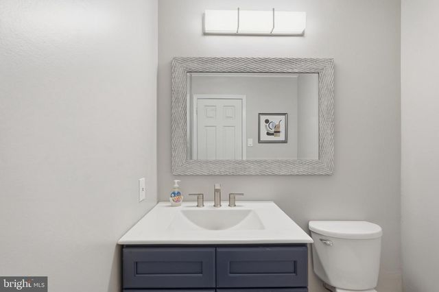 65 CYPRESS PL, Newtown, PA 18940