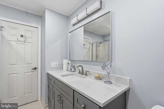 65 CYPRESS PL, Newtown, PA 18940