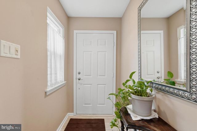 65 CYPRESS PL, Newtown, PA 18940