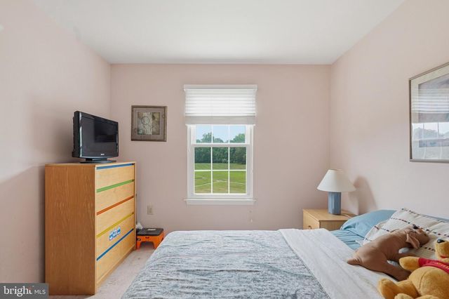 65 CYPRESS PL, Newtown, PA 18940
