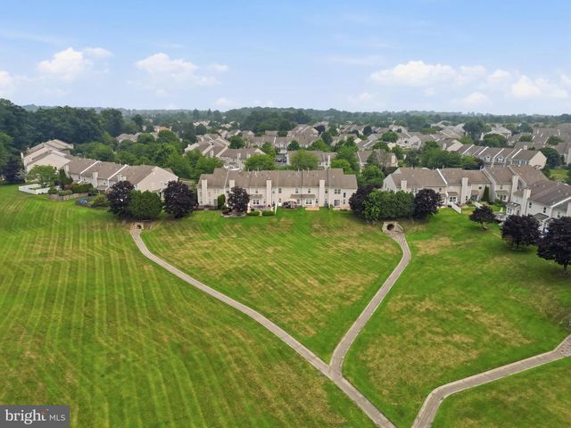 65 CYPRESS PL, Newtown, PA 18940