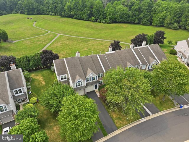 65 CYPRESS PL, Newtown, PA 18940