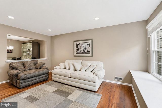 65 CYPRESS PL, Newtown, PA 18940