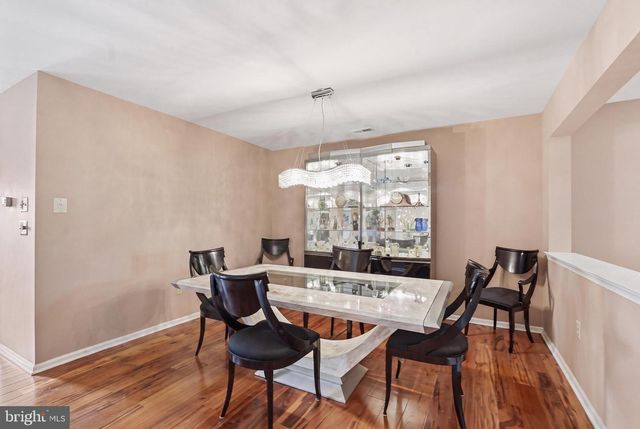 65 CYPRESS PL, Newtown, PA 18940
