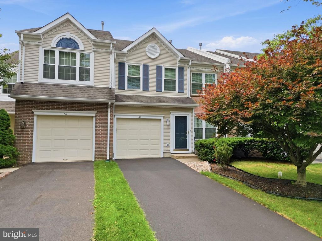 65 CYPRESS PL, Newtown, PA 18940