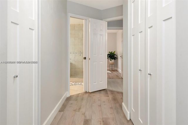 1800 Water Ridge Dr, Weston, FL 33326