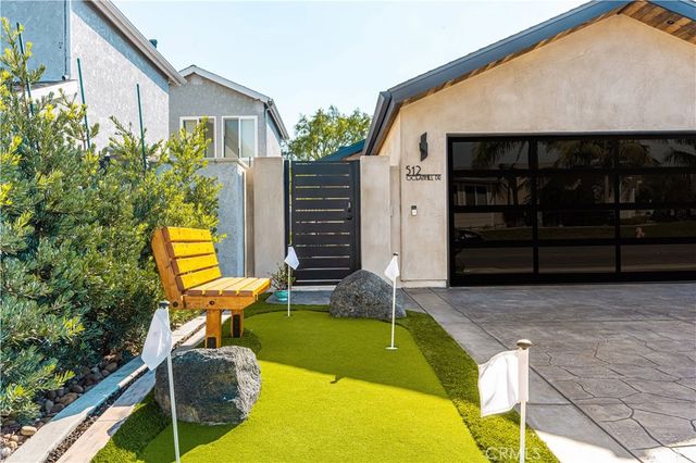 512 Oceanhill, Huntington Beach, CA 92648