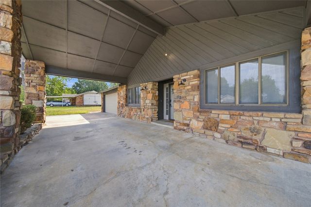 20938 E 35th Place S, Broken Arrow, OK 74014
