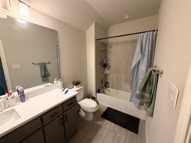 1714 Rosewood Street, Grand Prairie, TX 75050