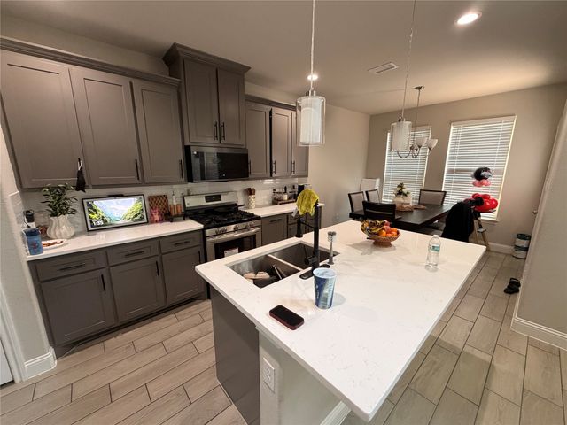 1714 Rosewood Street, Grand Prairie, TX 75050
