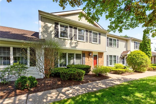 80 New Wickham Drive, Penfield, NY 14526