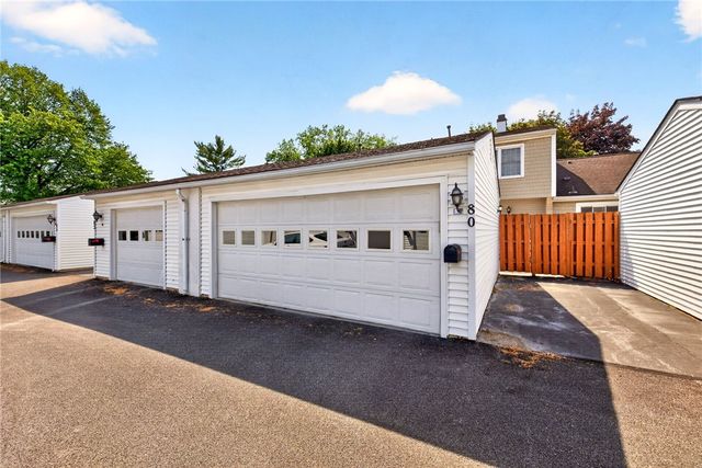 80 New Wickham Drive, Penfield, NY 14526