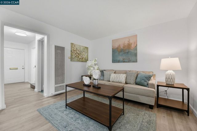 3320 Lochinvar Ave 56, Santa Clara, CA 95051