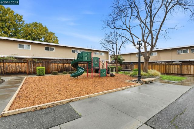 3320 Lochinvar Ave 56, Santa Clara, CA 95051