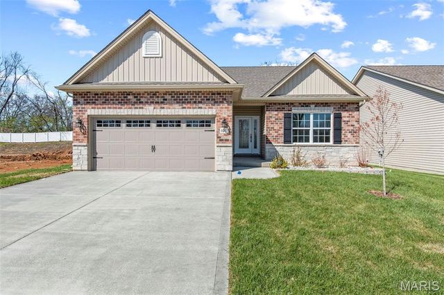 106 Quail Bluff Court, Wentzville, MO 63385