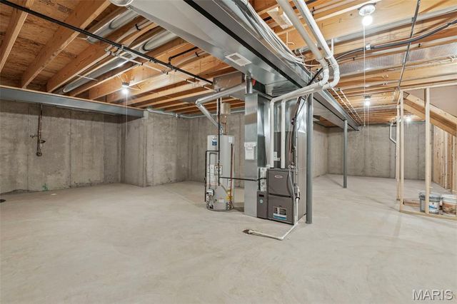 106 Quail Bluff Court, Wentzville, MO 63385