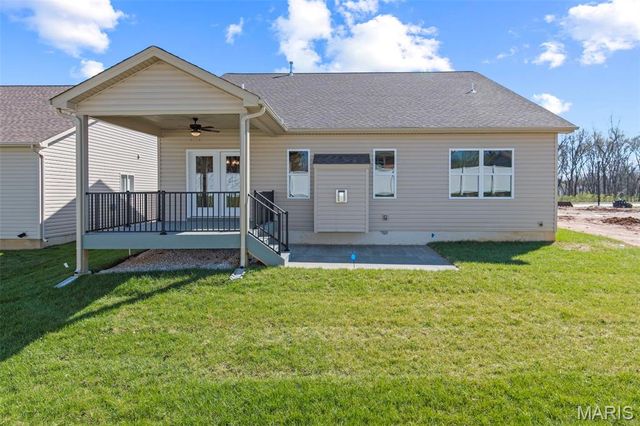 106 Quail Bluff Court, Wentzville, MO 63385