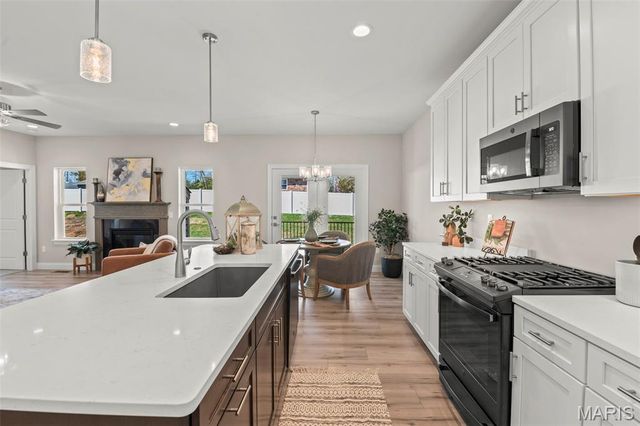 106 Quail Bluff Court, Wentzville, MO 63385