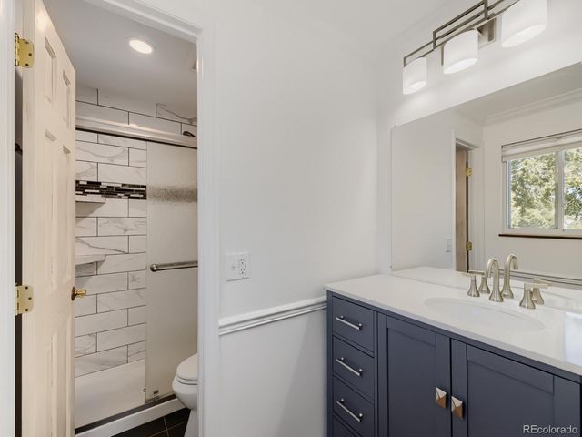 868 S Johnson Court, Lakewood, CO 80226