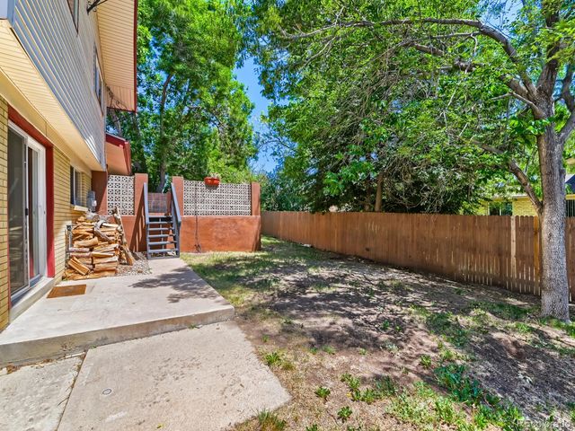 868 S Johnson Court, Lakewood, CO 80226