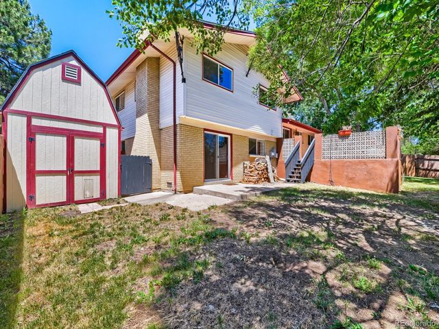 868 S Johnson Court, Lakewood, CO 80226