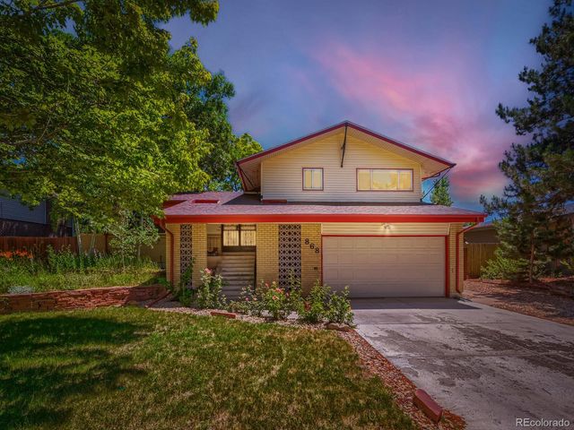 868 S Johnson Court, Lakewood, CO 80226