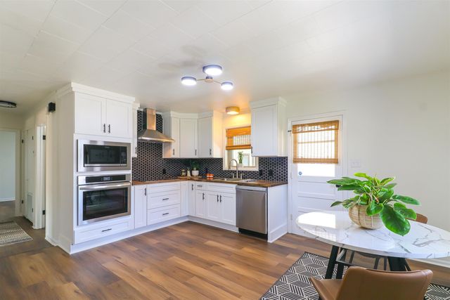 205 S 13th Avenue, Paragould, AR 72450