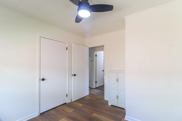 205 S 13th Avenue, Paragould, AR 72450