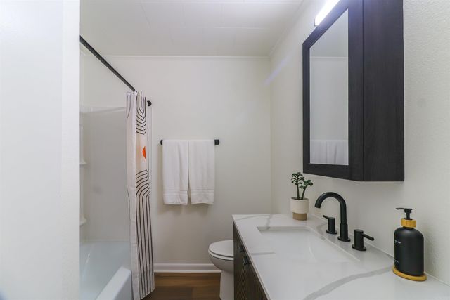 205 S 13th Avenue, Paragould, AR 72450