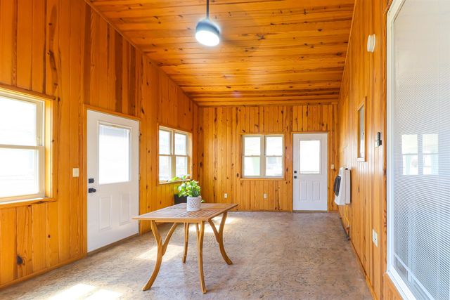 205 S 13th Avenue, Paragould, AR 72450