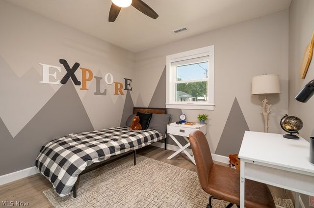 347 Ray Avenue NE, New Philadelphia, OH 44663