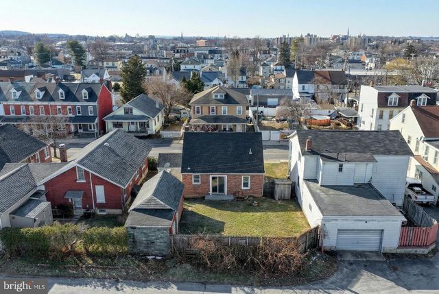 327 NORWAY ST, York, PA 17403