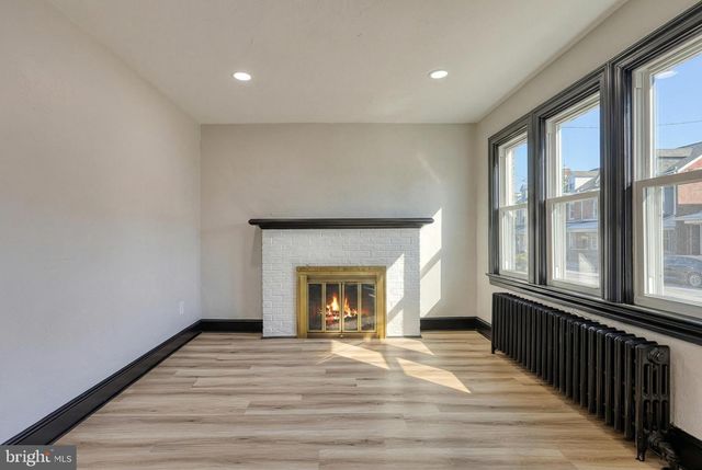 327 NORWAY ST, York, PA 17403