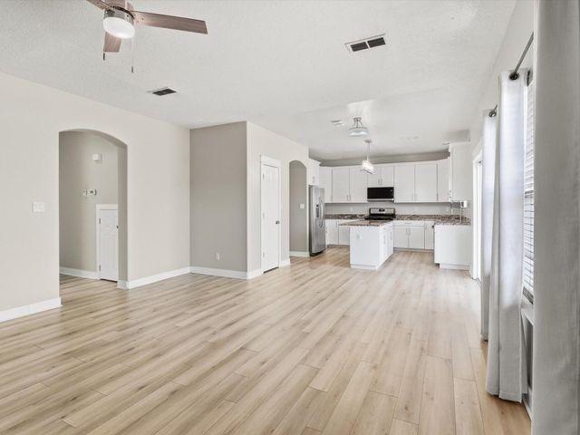 7627 Ramona Avenue NW, Albuquerque, NM 87114