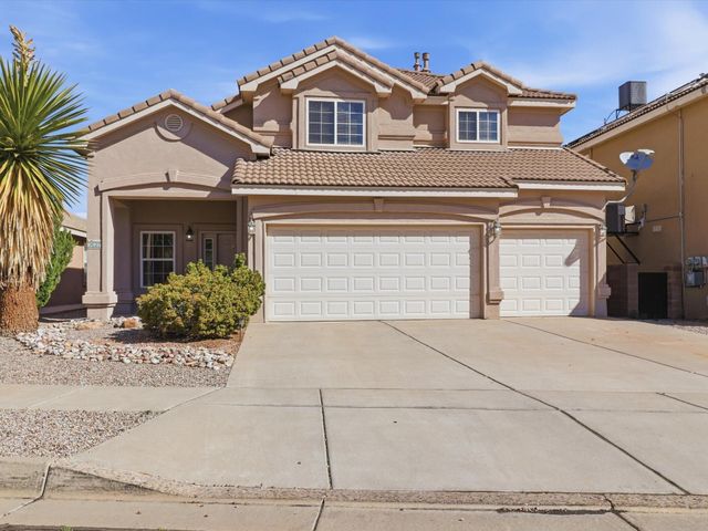 7627 Ramona Avenue NW, Albuquerque, NM 87114