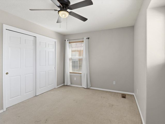 7627 Ramona Avenue NW, Albuquerque, NM 87114
