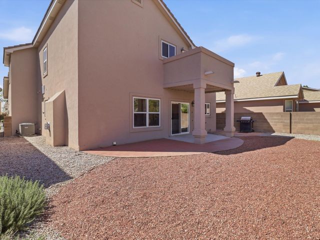 7627 Ramona Avenue NW, Albuquerque, NM 87114