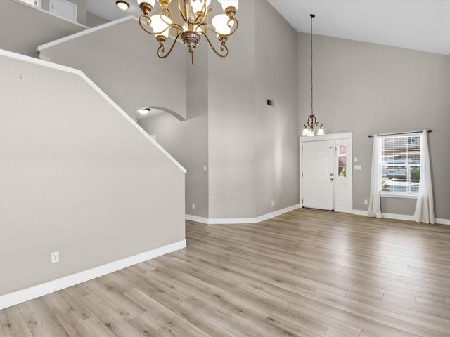 7627 Ramona Avenue NW, Albuquerque, NM 87114