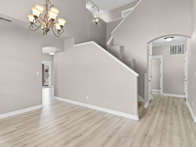 7627 Ramona Avenue NW, Albuquerque, NM 87114