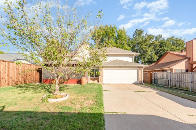 3929 Cochise Drive, Balch Springs, TX 75180