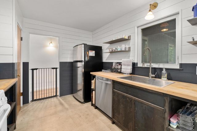 1303 Glencrest DR, Austin, TX 78723