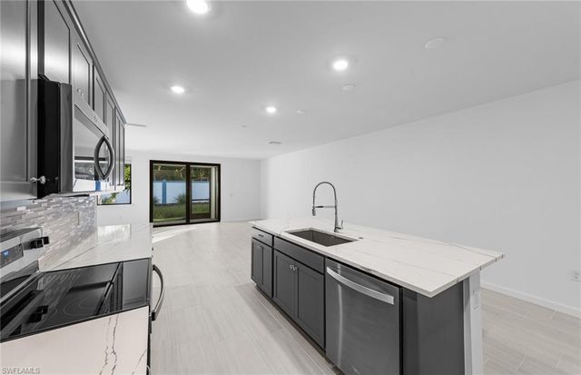27806 Solis Grande DR, Bonita Springs, FL 34135