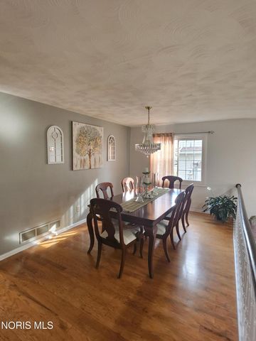 2214 Ruthanne Drive, Toledo, OH 43611