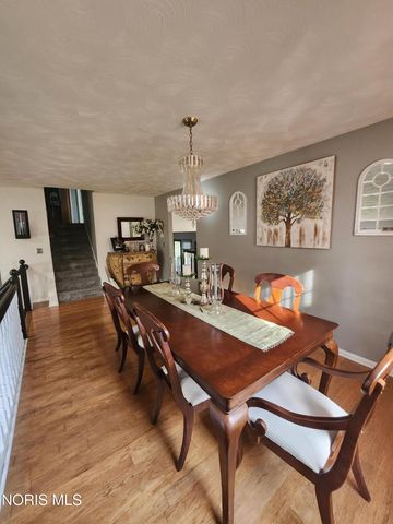 2214 Ruthanne Drive, Toledo, OH 43611