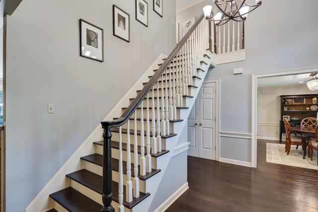 8701 MAPLE CREEK CV, Germantown, TN 38139